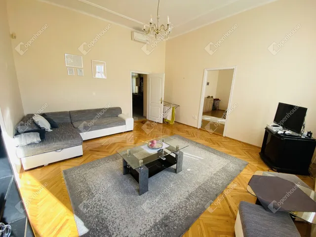 Eladó lakás Szeged 106 nm