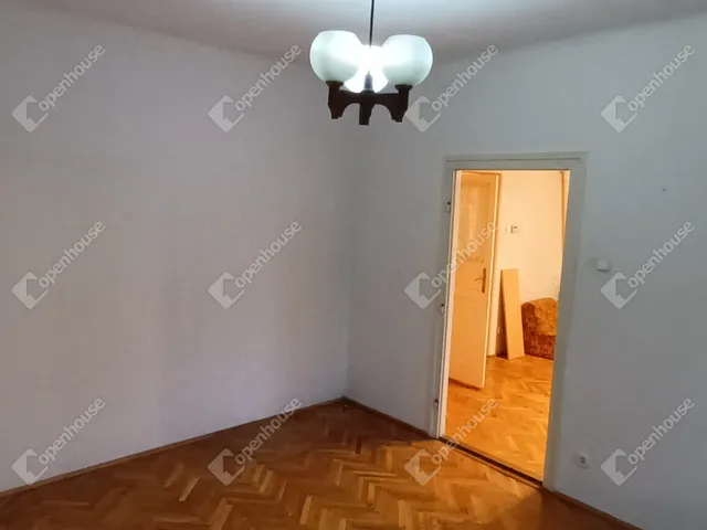 Eladó ház Szeged 66 nm