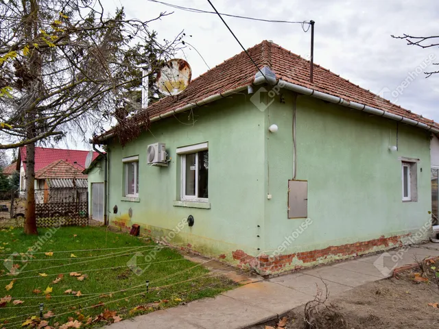 Eladó ház Ásotthalom 78 nm