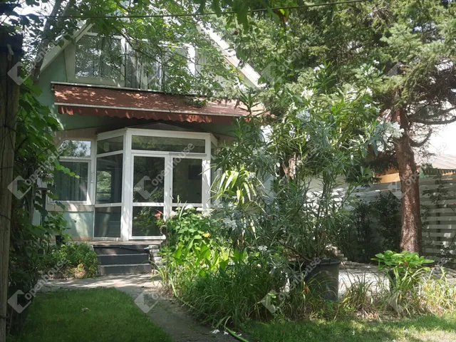 Eladó telek Szeged 819 nm