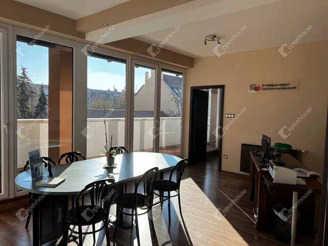 Kiadó kereskedelmi és ipari ingatlan Szeged 64 nm