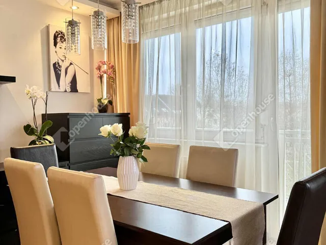 Eladó lakás Szeged, Móraváros 52 nm