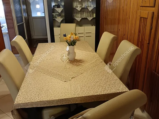 Eladó lakás Szentes 105 nm