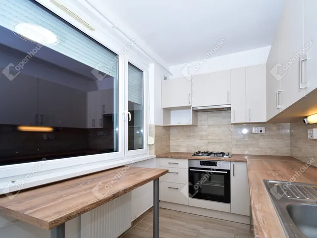 Eladó lakás Szeged 68 nm