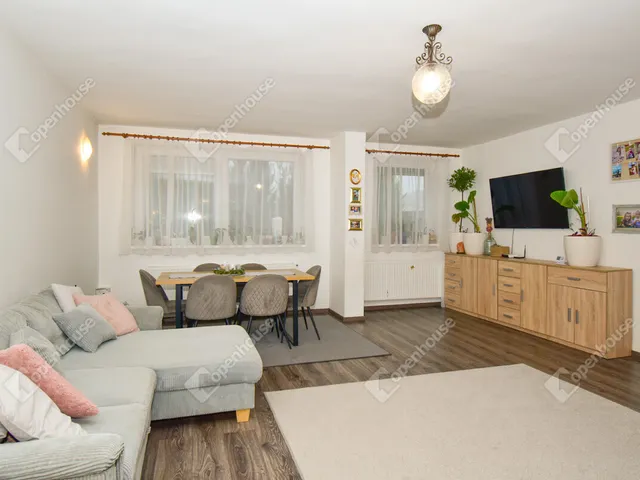 Eladó ház Szeged, Kiskundorozsma 106 nm