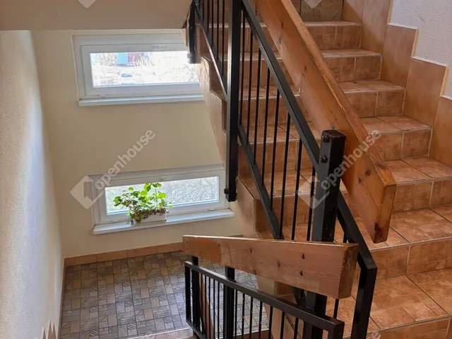 Eladó lakás Szeged, Felsőváros 72 nm