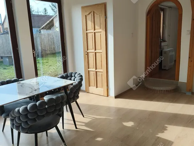 Eladó ház Kübekháza 78 nm