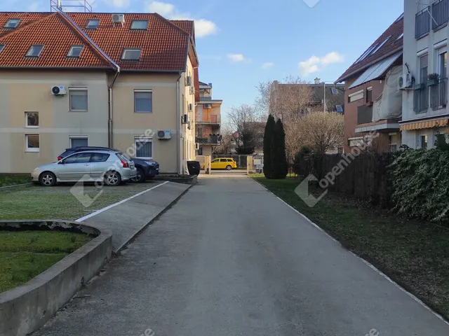 Eladó lakás Szeged 61 nm
