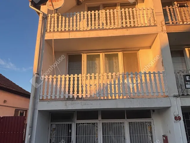 Eladó ház Szeged, Tápé 137 nm