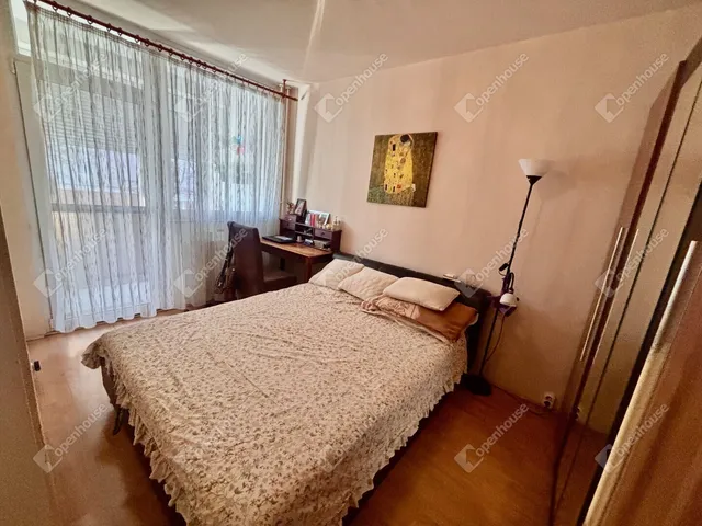 Eladó lakás Szeged, Tarján 72 nm