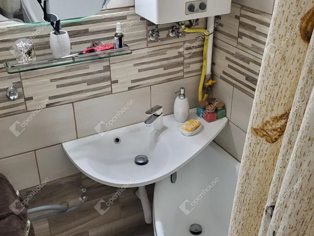 Eladó lakás Szeged, Tarján 59 nm