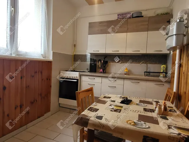 Eladó lakás Szeged, Tarján 59 nm