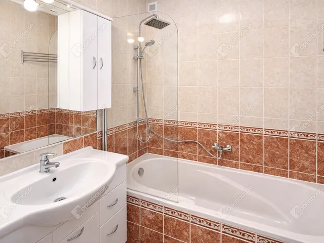 Eladó lakás Szeged 57 nm