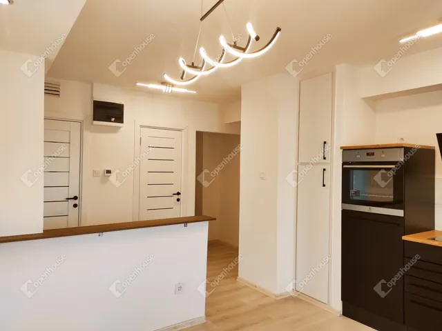 Eladó lakás Szeged, Móraváros 62 nm