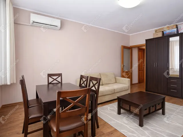 Eladó lakás Szeged, Újrókus 53 nm