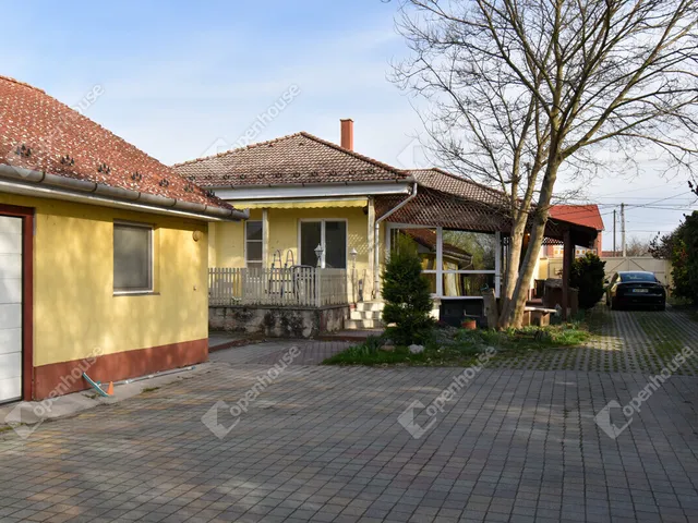 Eladó ház Szeged 200 nm