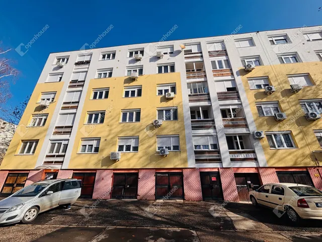 Eladó lakás Szeged, Felsőváros 72 nm