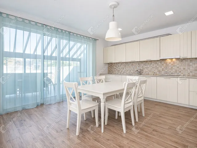 Eladó ház Szeged 160 nm