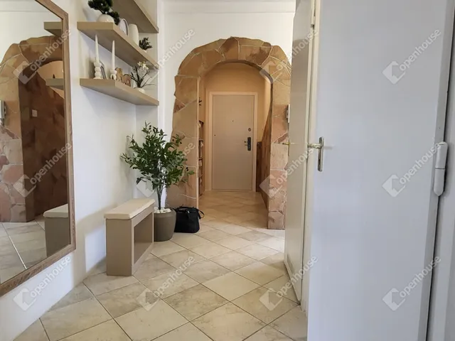 Eladó lakás Szeged, Újrókus 57 nm