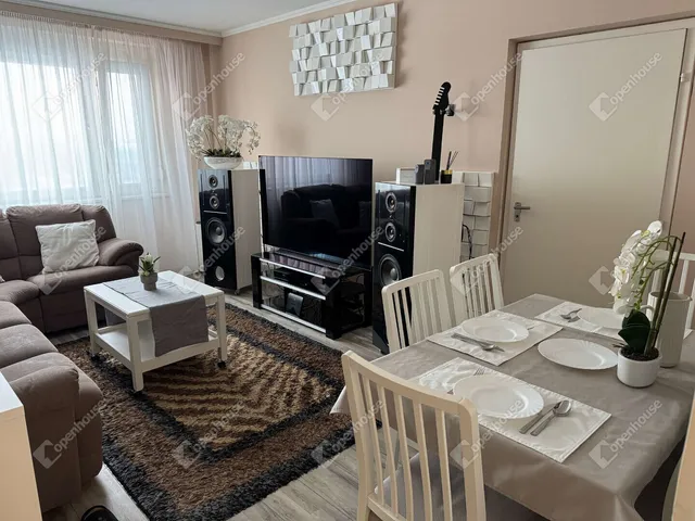 Eladó lakás Szeged, Újrókus 72 nm