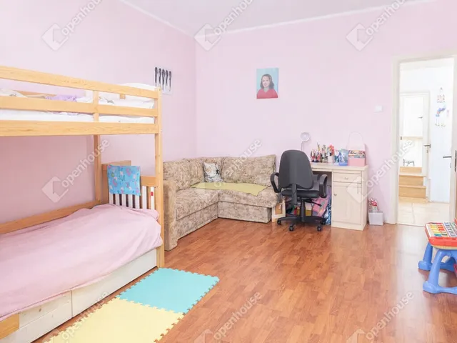 Eladó ház Szeged, Szőreg 160 nm