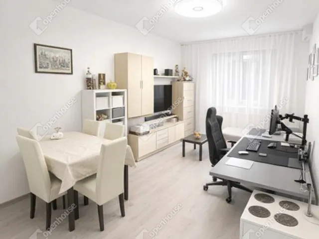 Eladó lakás Szeged, Makkosház 56 nm