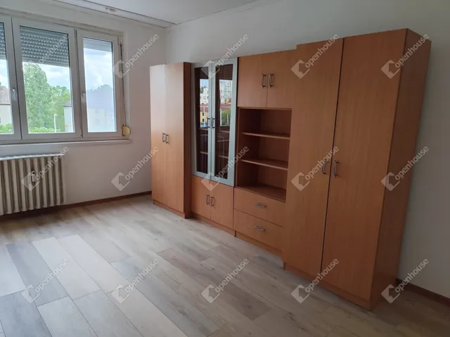 Eladó lakás Szeged, Újrókus 56 nm
