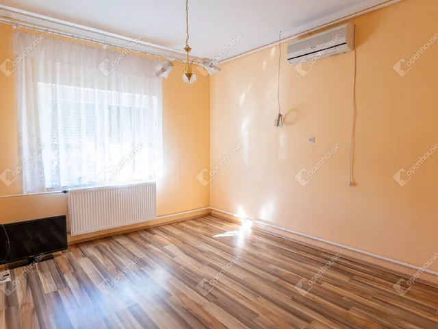 Eladó ház Szeged, Béketelep 85 nm