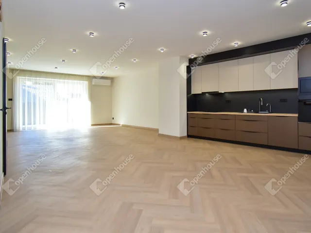 Eladó ház Szeged, Móraváros 149 nm