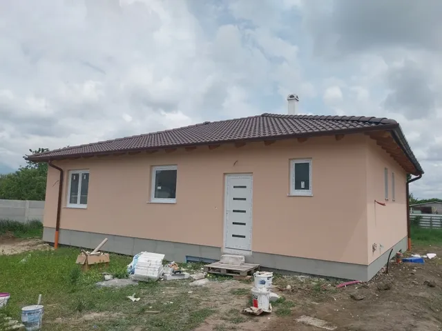 Eladó ház Székesfehérvár, Maroshegy 111 nm