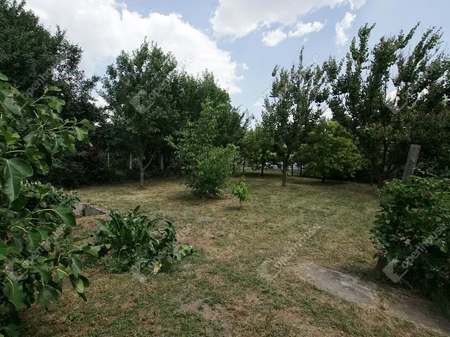 Eladó ház Székesfehérvár 210 nm
