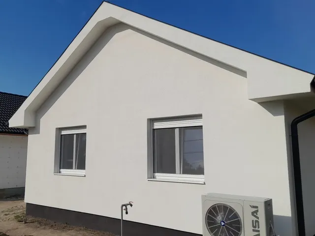 Eladó ház Aba 99 nm