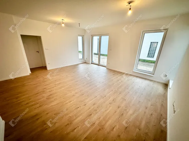 Eladó ház Székesfehérvár 150 nm