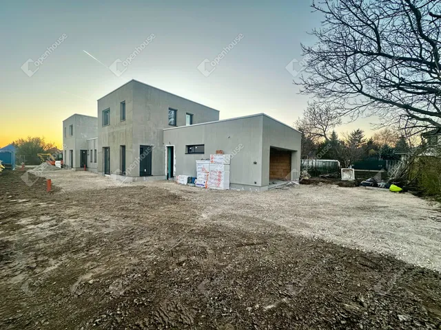 Eladó ház Székesfehérvár 150 nm