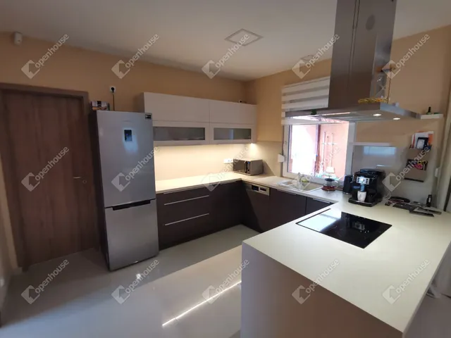 Eladó ház Székesfehérvár, Maroshegy 110 nm