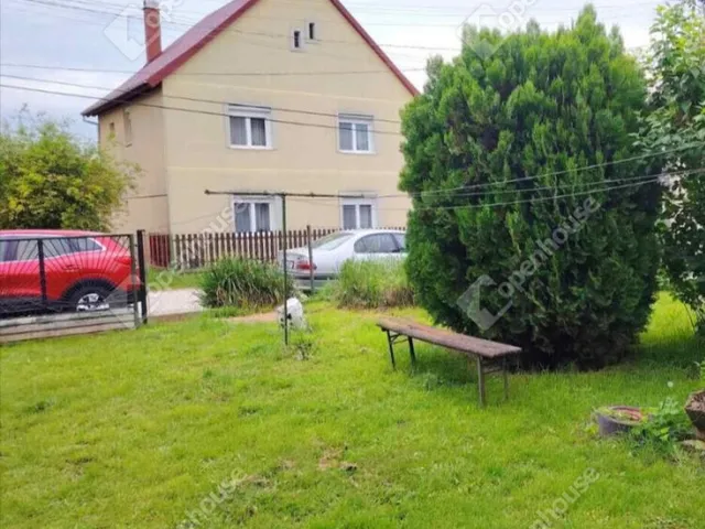 Eladó telek Szabadbattyán 1116 nm