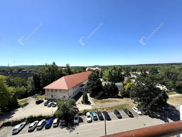 Eladó lakás Tatabánya, Gál István-lakótelep 37 nm