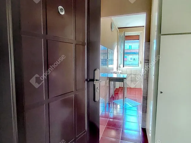 Eladó lakás Várpalota 41 nm