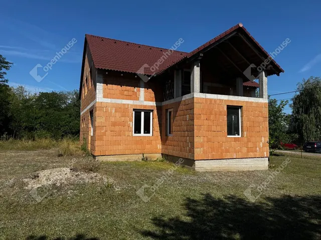 Eladó ház Zámoly 185 nm