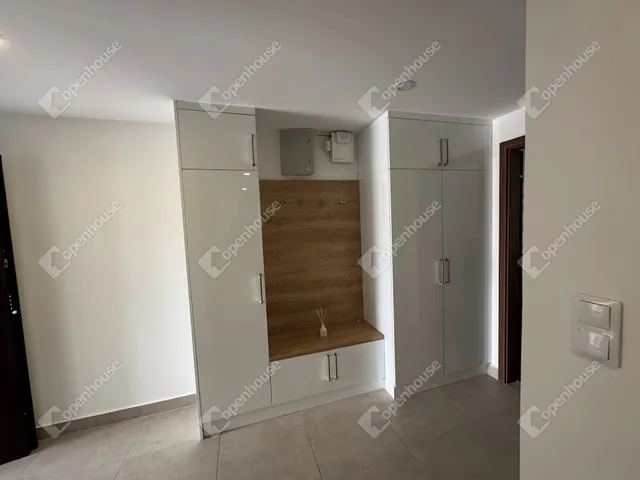 Kiadó lakás Székesfehérvár 99 nm