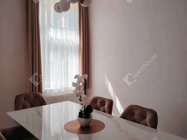 Kiadó lakás Székesfehérvár, Belváros 54 nm