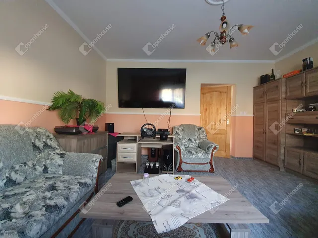 Eladó ház Aba 94 nm