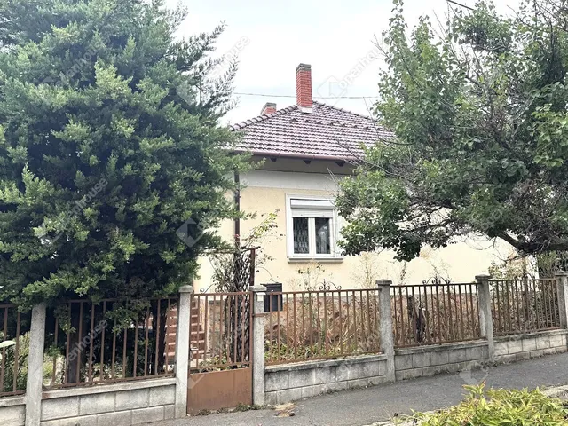 Eladó ház Székesfehérvár 80 nm
