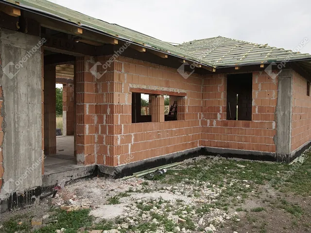 Eladó ház Úrhida 108 nm