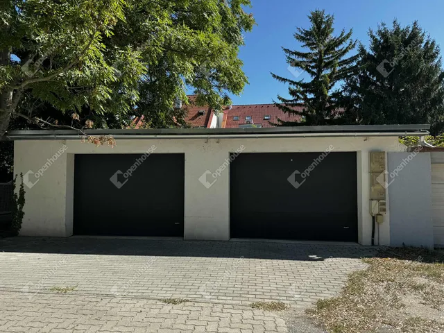 Eladó garázs Székesfehérvár 51 nm