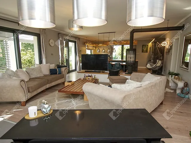 Eladó ház Székesfehérvár, Öreghegy 260 nm