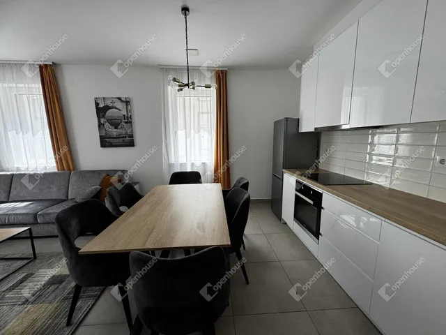 Kiadó lakás Székesfehérvár 74 nm