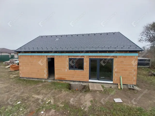 Eladó ház Székesfehérvár, Maroshegy 98 nm