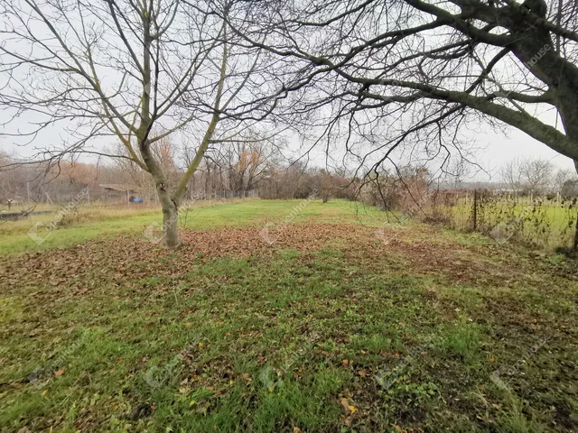 Eladó telek Pákozd 1546 nm