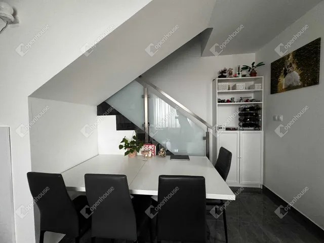 Eladó ház Várpalota, Inota 80 nm